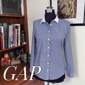 GAP | Vertical Striped Dress Shirt